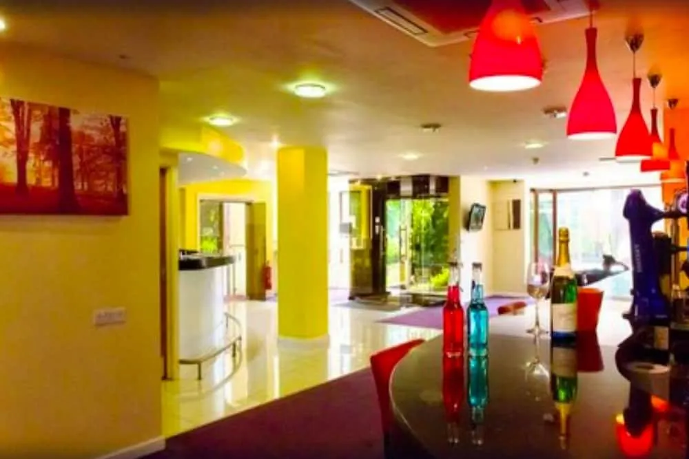 The Luton Hotel
