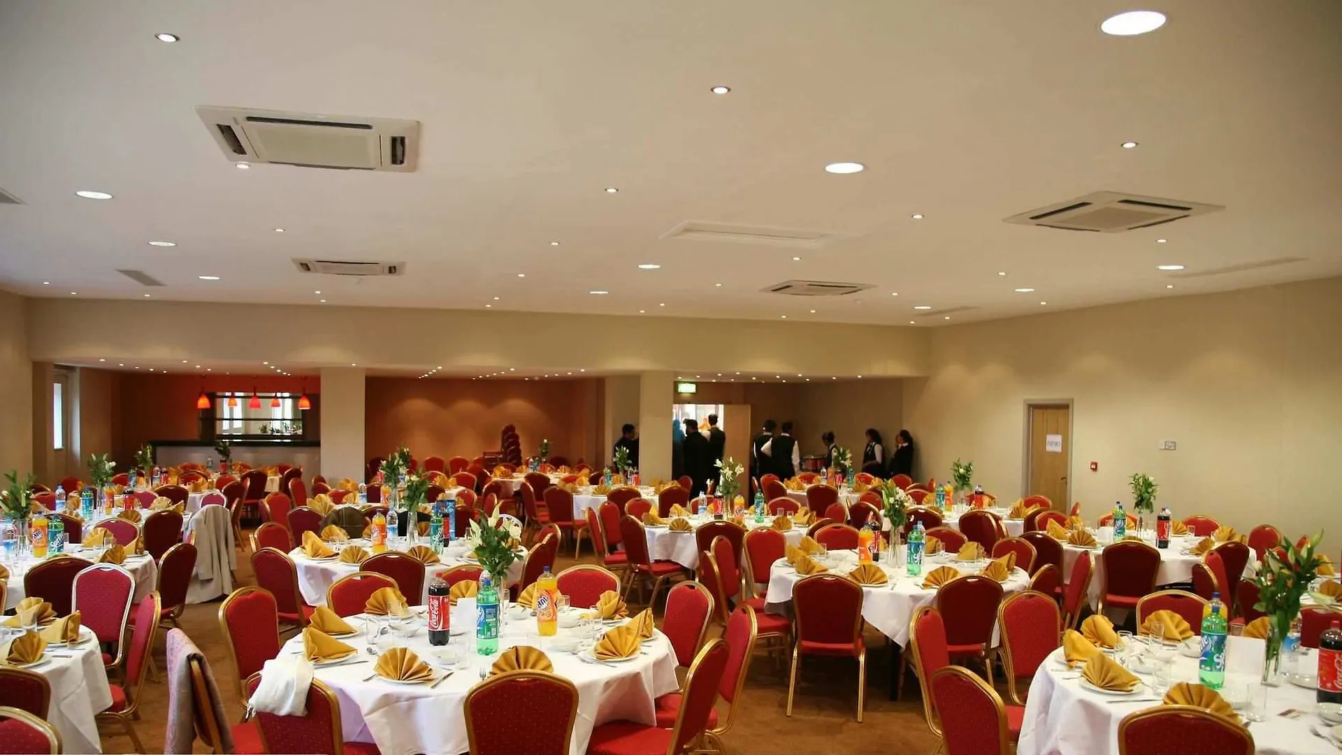 The Luton Hotel 2*, Luton (Bedfordshire) United Kingdom